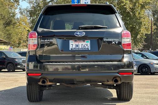 Crystal Black Silica 2015 Subaru Forester 2.0XT Premium