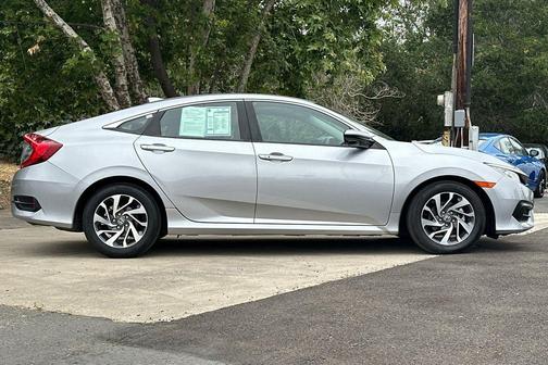 Lunar Silver Metallic 2018 Honda Civic EX