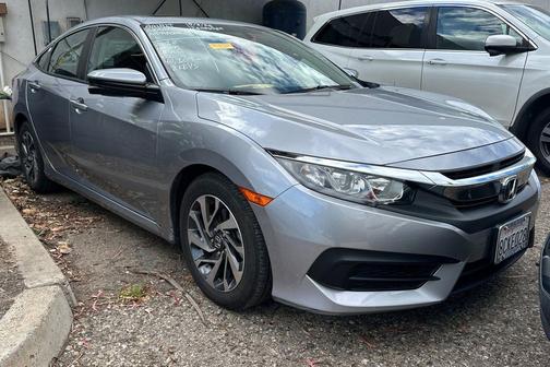 Lunar Silver Metallic 2018 Honda Civic EX