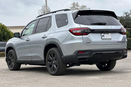 Solar Silver Metallic 2026 Honda Pilot Black Edition