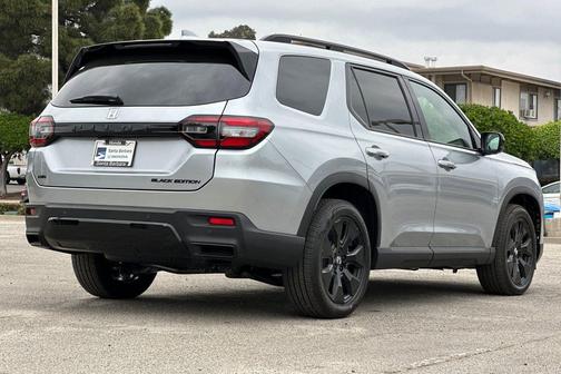 Solar Silver Metallic 2026 Honda Pilot Black Edition