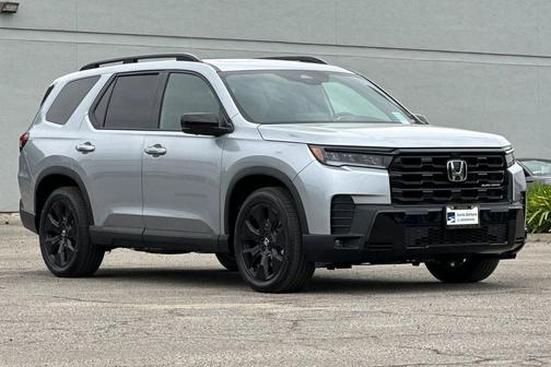 Solar Silver Metallic 2026 Honda Pilot Black Edition