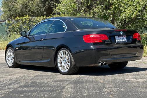 Black Sapphire Metallic 2012 BMW 328 i