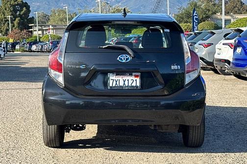 2016 Toyota Prius c Two