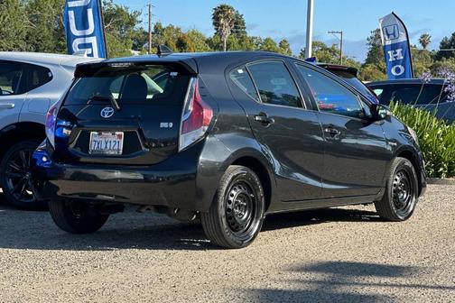 2016 Toyota Prius c Two