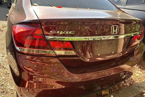 Crimson Pearl 2013 Honda Civic LX
