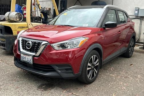 2020 Nissan Kicks SV