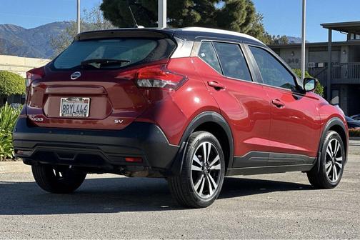 2020 Nissan Kicks SV