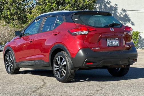 2020 Nissan Kicks SV
