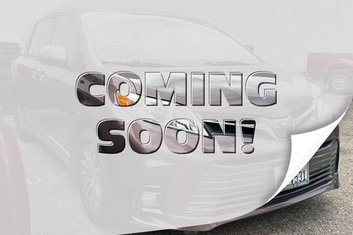 Toasted Walnut Pearl 2019 Toyota Sienna XLE