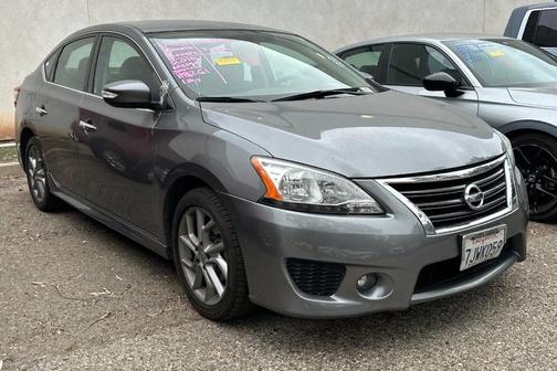 Gun Metallic 2015 Nissan Sentra SR
