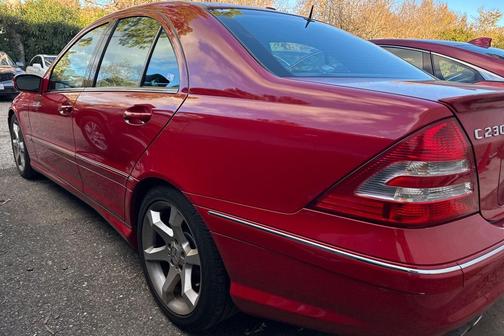 2007 Mercedes-Benz C-Class 2.5L Sport