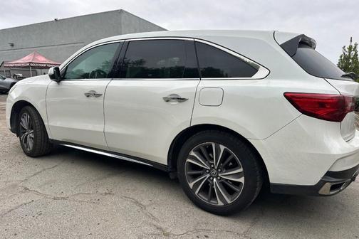 White Diamond Pearl 2019 Acura MDX 3.5L w/Technology Package