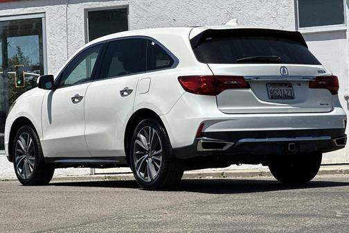 White Diamond Pearl 2019 Acura MDX 3.5L w/Technology Package