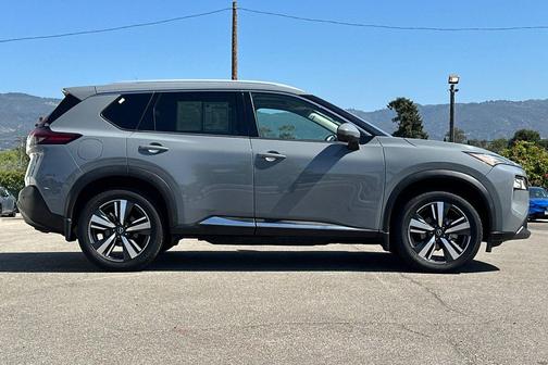 Boulder Gray 2022 Nissan Rogue SL