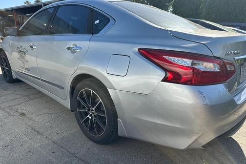 Brilliant Silver 2016 Nissan Altima 2.5 S