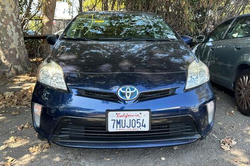 Nautical Blue Metallic 2015 Toyota Prius Three