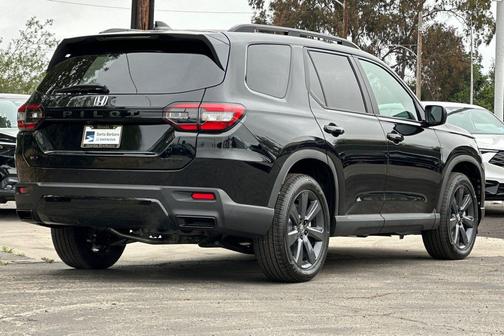 Crystal Black Pearl 2026 Honda Pilot Sport