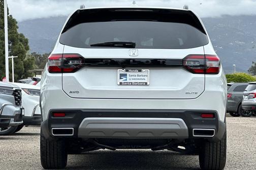 2025 Honda Pilot Elite