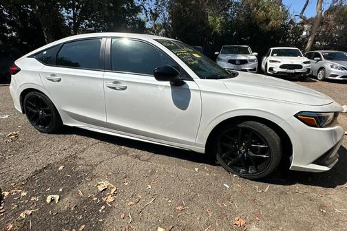 Platinum White Pearl 2024 Honda Civic Sport