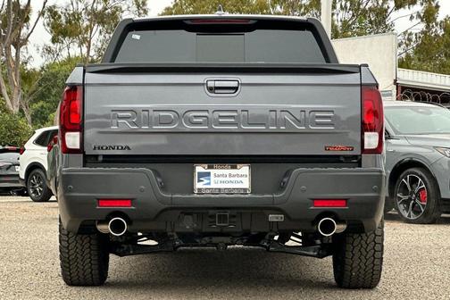 Modern Steel Metallic 2026 Honda Ridgeline TrailSport+