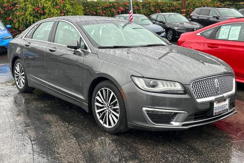 Magnetic Gray Metallic 2019 Lincoln MKZ Reserve I