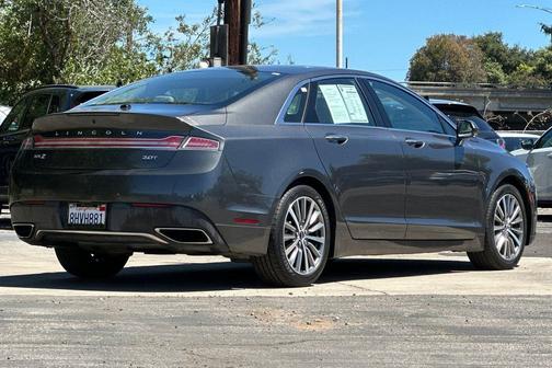 Magnetic Gray Metallic 2019 Lincoln MKZ Reserve I