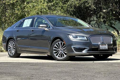 Magnetic Gray Metallic 2019 Lincoln MKZ Reserve I