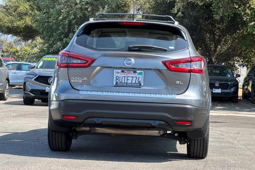 Gun Metallic 2020 Nissan Rogue Sport SL