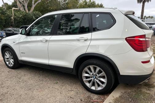 Alpine White 2017 BMW X3 sDrive28i
