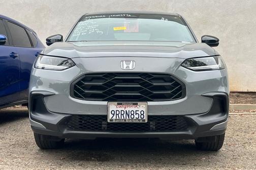 Urban Gray Pearl 2025 Honda HR-V Sport