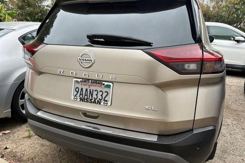 Champagne Silver 2021 Nissan Rogue SL