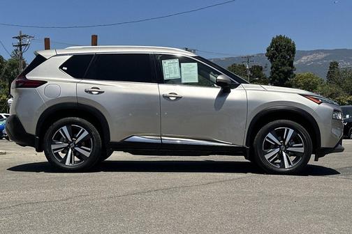 Champagne Silver 2021 Nissan Rogue SL