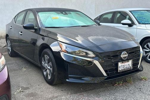 Black 2025 Nissan Altima S