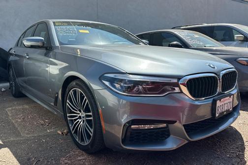 Bluestone Metallic 2017 BMW 540 i