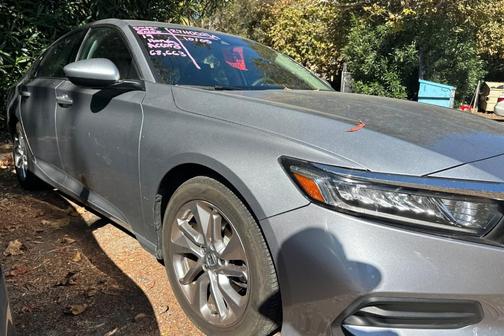 Lunar Silver Metallic 2019 Honda Accord LX