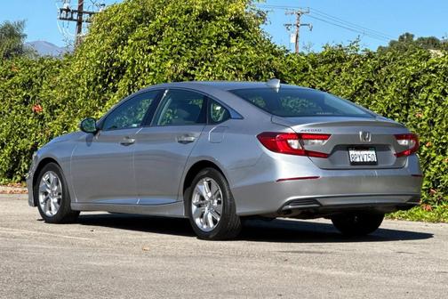 Lunar Silver Metallic 2019 Honda Accord LX