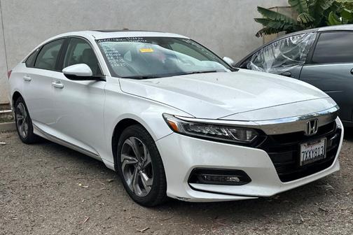 Platinum White Pearl 2018 Honda Accord EX-L