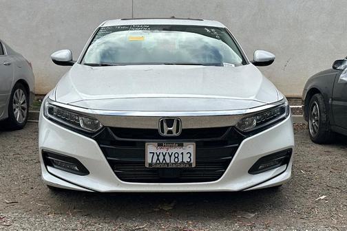 Platinum White Pearl 2018 Honda Accord EX-L