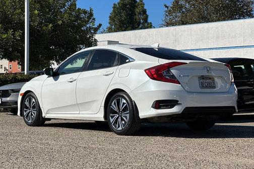 2018 Honda Civic EX-L