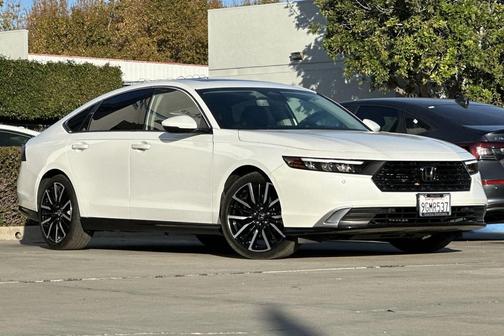 2023 Honda Accord Hybrid Touring