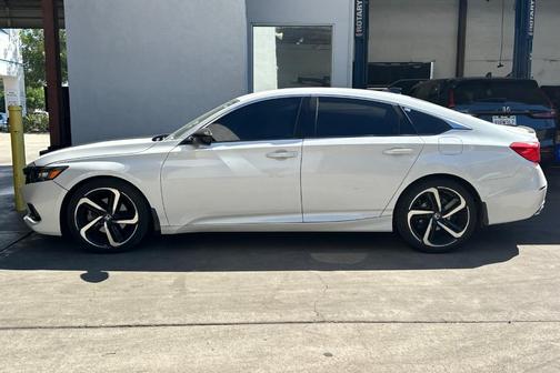 Platinum White Pearl 2022 Honda Accord Sport 1.5T