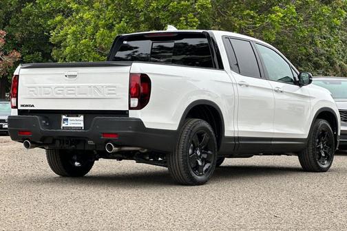 Platinum White Pearl 2026 Honda Ridgeline Black Edition