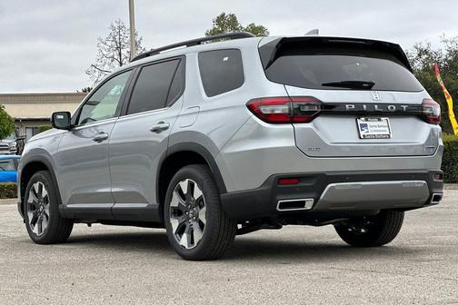 2026 Honda Pilot Touring