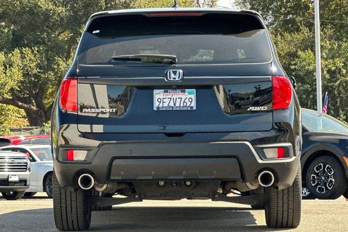 Crystal Black Pearl 2023 Honda Passport EX-L