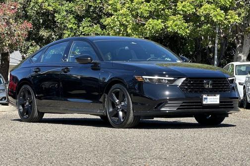 Crystal Black Pearl 2026 Honda Accord Hybrid Sport-L