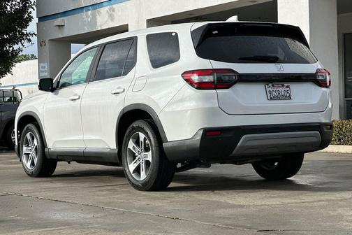 2023 Honda Pilot EX-L 7-Passenger