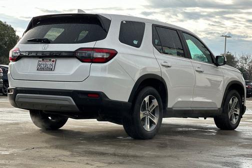 2023 Honda Pilot EX-L 7-Passenger