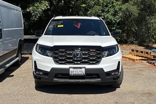 Platinum White Pearl 2025 Honda Ridgeline TrailSport