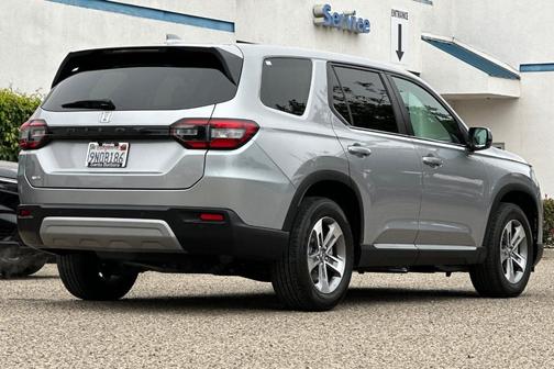 Lunar Silver Metallic 2024 Honda Pilot EX-L